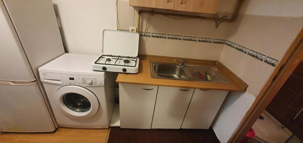 Five Studio Apartment Клуж-Напока Екстериор снимка